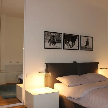 Luxury In Andreas Quartier شقة دوسلدورف