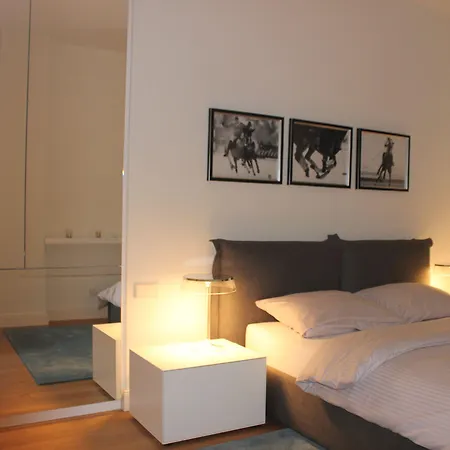 Luxury In Andreas Quartier Apartment