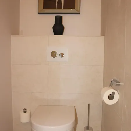 Luxury In Andreas Quartier Apartment *