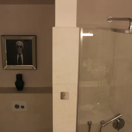 Luxury In Andreas Quartier Apartment