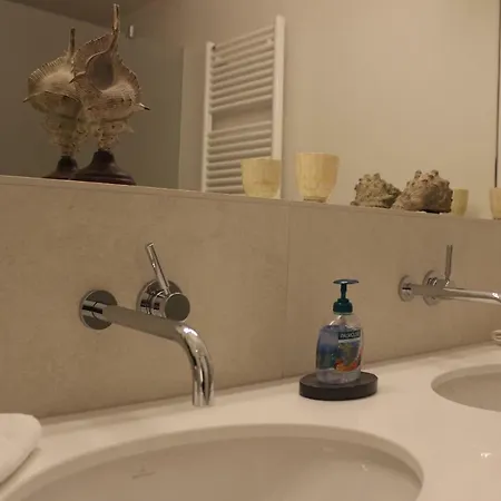 Luxury In Andreas Quartier Apartment *